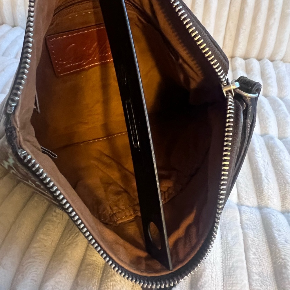 Patricia Nash Brown Leather Clutch - Picture 3 of 16
